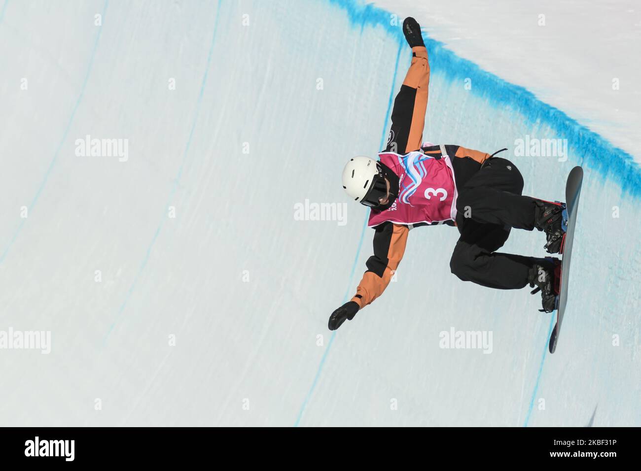 GILL Liam from Canada competes in Men's Halfpipe Qualification on 12. day of Winter Youth Olympic Games Lausanne 2020 in Leysin Park & Pipe, Switzerland on January 21, 2020. (Photo by Dominika Zarzycka/NurPhoto) Stock Photo