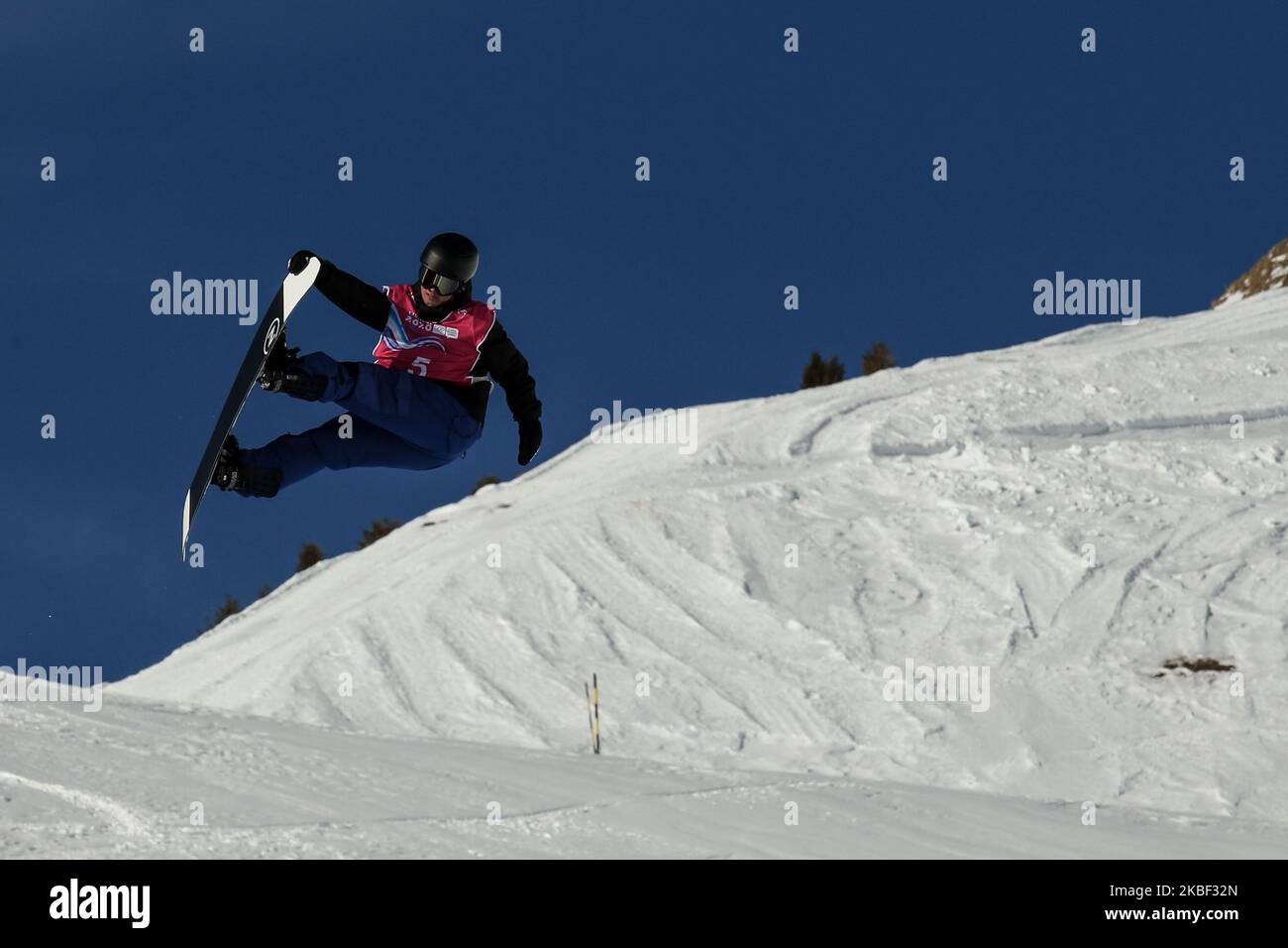 GOLAY Eliot from Switzerland competes in Snowboard Men's Halfpipe Finals on 12. day of Winter Youth Olympic Games Lausanne 2020 in Leysin Park & Pipe, Switzerland on January 21, 2020. (Photo by Dominika Zarzycka/NurPhoto) Stock Photo