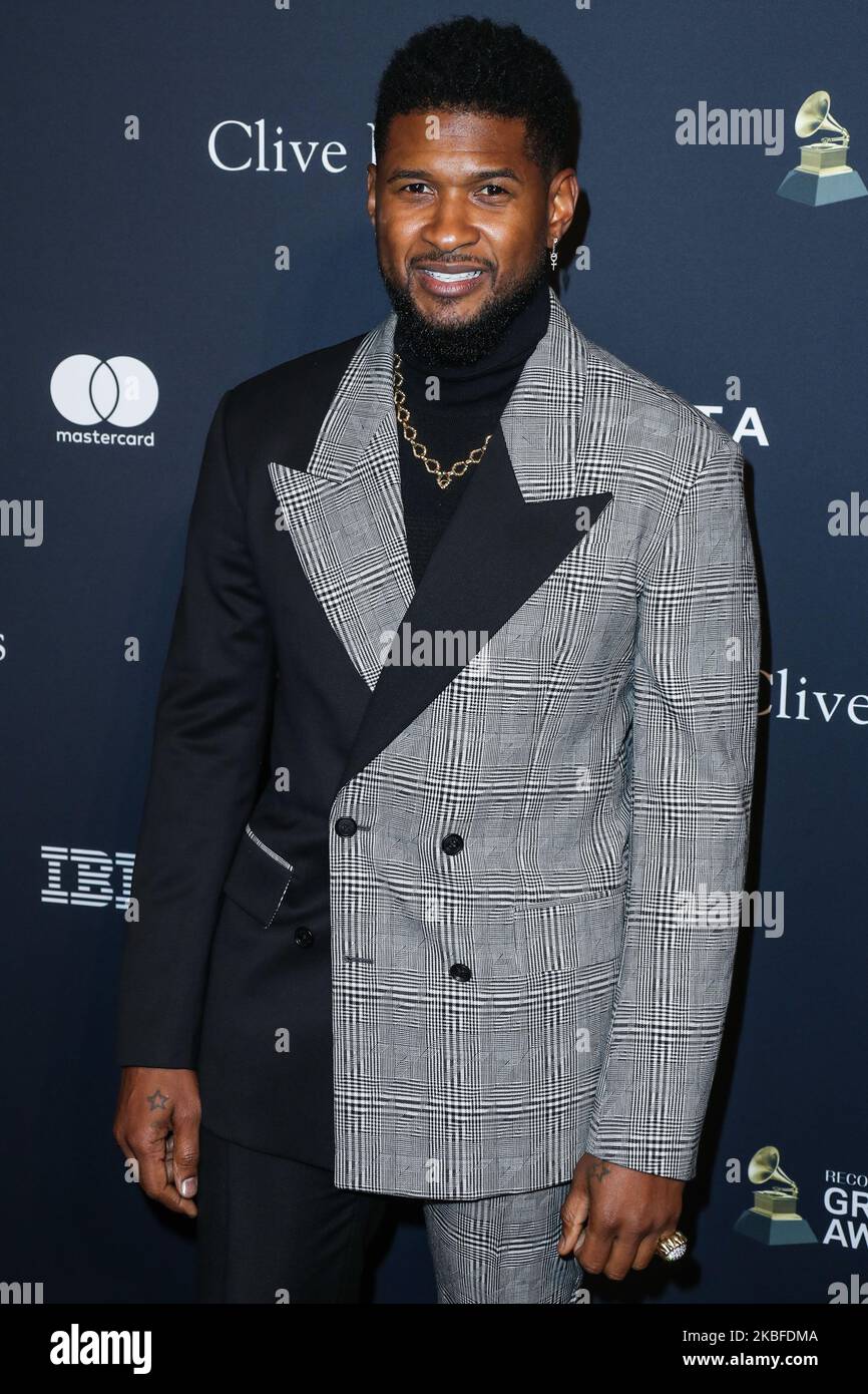 BEVERLY HILLS, LOS ANGELES, CALIFORNIA, USA - JANUARY 25: Usher arrives at The Recording Academy And Clive Davis' 2020 Pre-GRAMMY Gala held at The Beverly Hilton Hotel on January 25, 2020 in Beverly Hills, Los Angeles, California, United States. (Photo by Xavier Collin/Image Press Agency/NurPhoto) Stock Photo