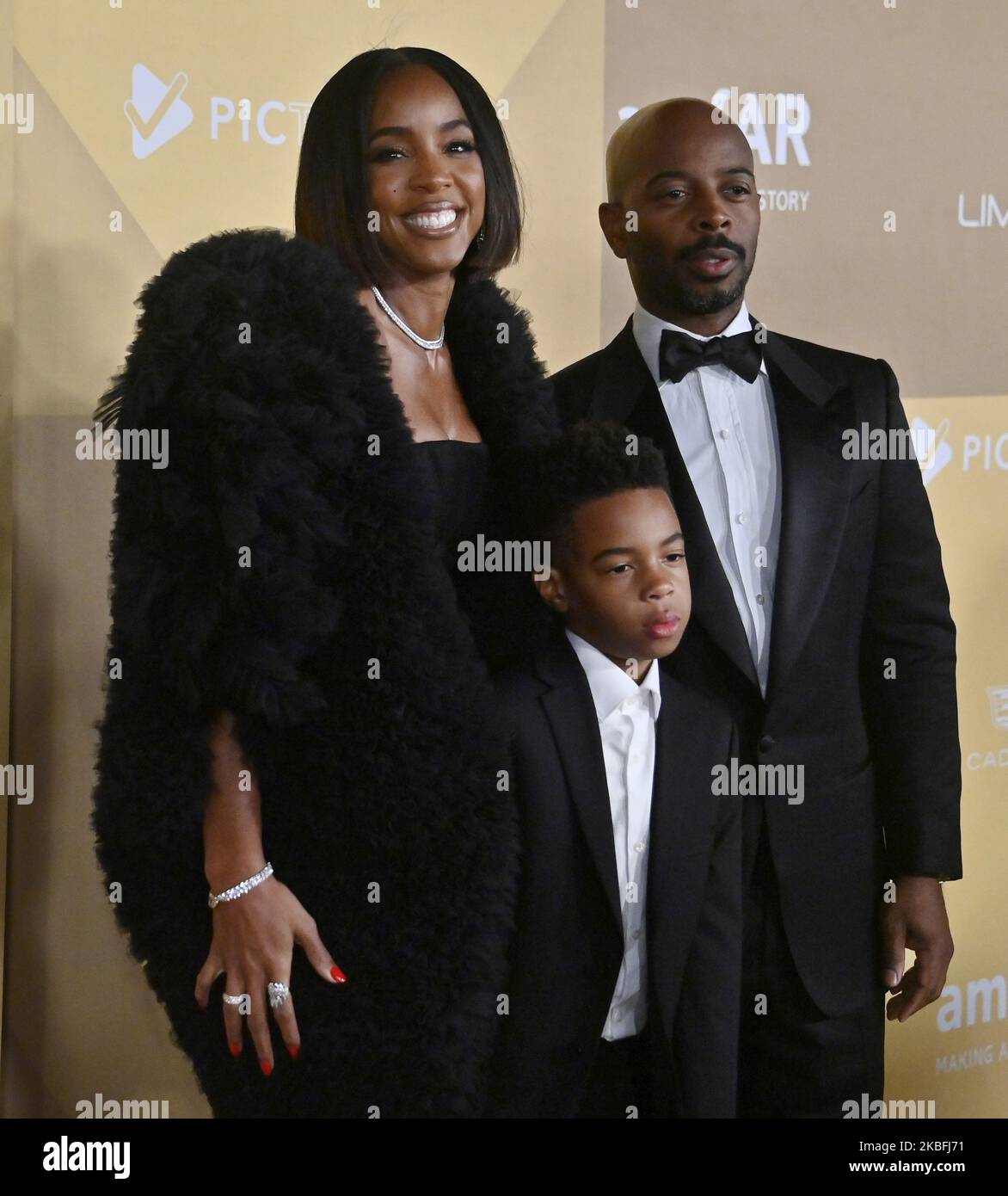 Los Angeles, United States. 03rd Nov, 2022. Kelly Rowland arrives with her husband Tim Weatherspoon and their son Titan Jewell Weatherspoon for the 2022 amfAR Gala Los Angeles at the Pacific Design Center in West Hollywood, California on Thursday, November 3, 2022. Rowland was honored with amfAR's Award of Courage at the gala. Since 1985, amfAR has invested nearly $600 million in its programs and has awarded more than 3,500 grants to research teams worldwide. Photo by Jim Ruymen/UPI Credit: UPI/Alamy Live News Stock Photo