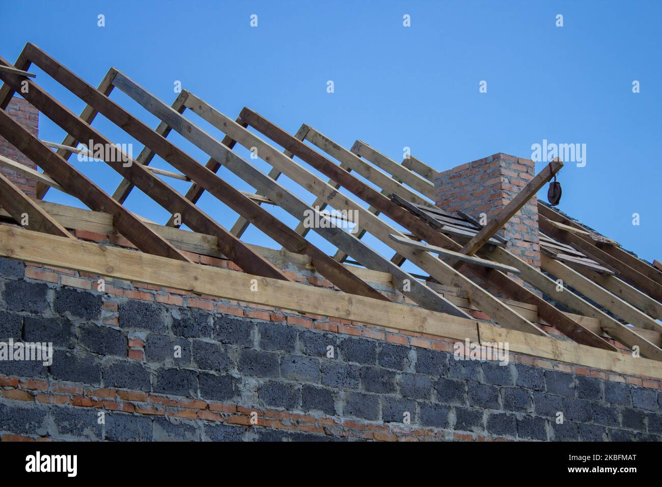 Roofing preparation asphalt shingles installing on house construction  wooden roof with bitumen spray and protection rope, safety kit. Roofing  constru Stock Photo - Alamy