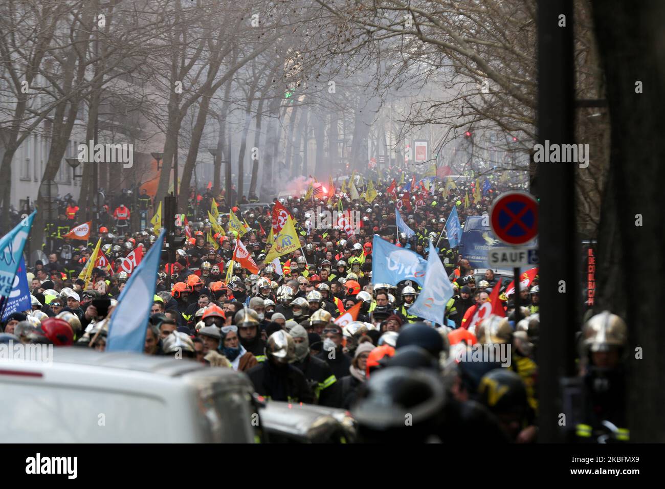Firefighters march during a demonstration to protest against French government's plan to overhaul the country's retirement system in Paris, on January 28, 2020. (Photo by Michel Stoupak/NurPhoto) Stock Photo