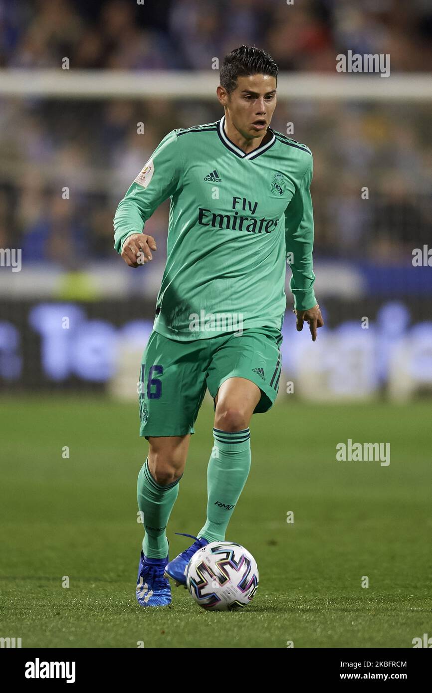 James rodriguez real madrid during hi-res stock photography and images -  Page 3 - Alamy