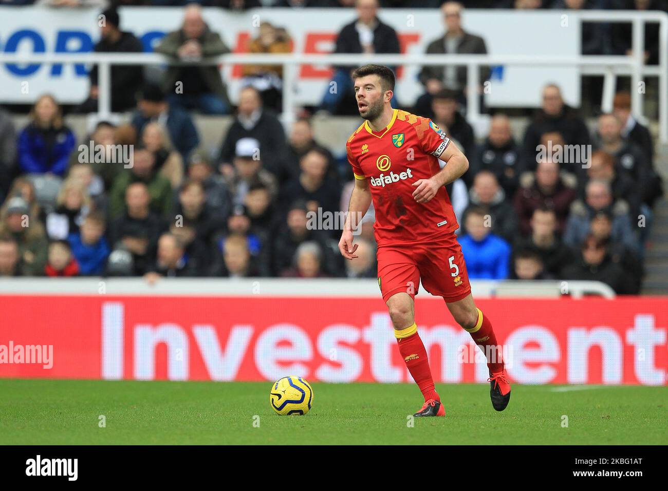 Grant Hanley of Norwich City in action during the Premier League match between Newcastle United and Norwich City at St. James's Park, Newcastle on Saturday 1st February 2020. (Photo by Mark Fletcher/MI News/NurPhoto) Stock Photo