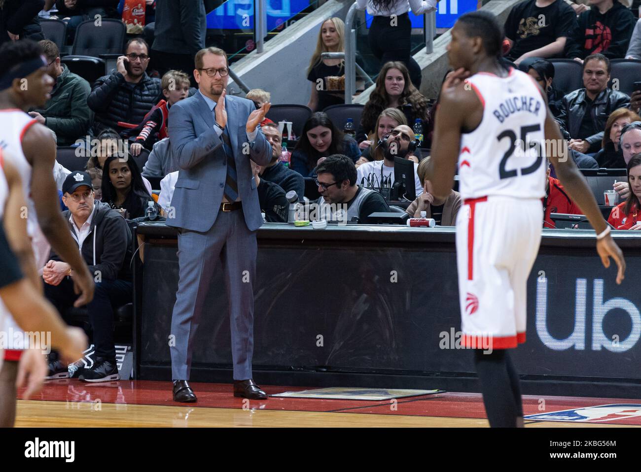 Head coach of the Toronto Raptors Nick Nurse encourages his team during the Toronto Raptors vs Chicago Bulls NBA regular season game at Scotiabank Arena on February 02, 2020 in Toronto, Canada (Toronto Raptors won 129-102) (Photo by Anatoliy Cherkasov/NurPhoto) Stock Photo