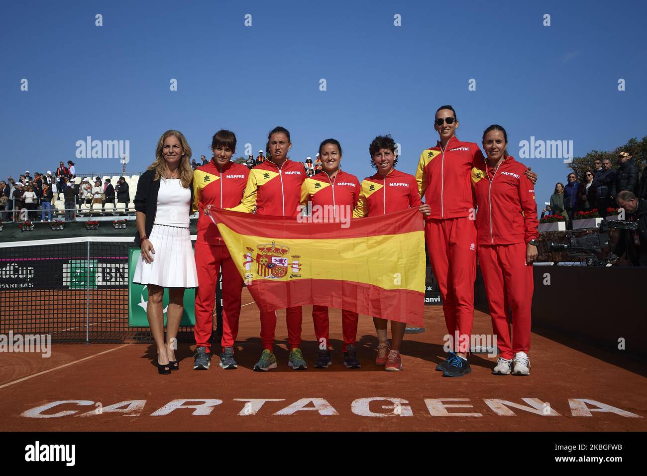 (L-R) Arantxa Sanchez Vicario, Aliona Bolsova, Sara Sorribes, Lara Arruabarrena, Carla Suarez, Georgina Garcia Perez, Anabel Medina celebrate victory after the match of the 2020 Fed Cup Qualifier between Carla Suarez of Spain and Kurimi Nara of Japan at Centro de Tenis La Manga Club on February 08, 2020 in Cartagena, Spain. (Photo by Jose Breton/Pics Action/NurPhoto) Stock Photo