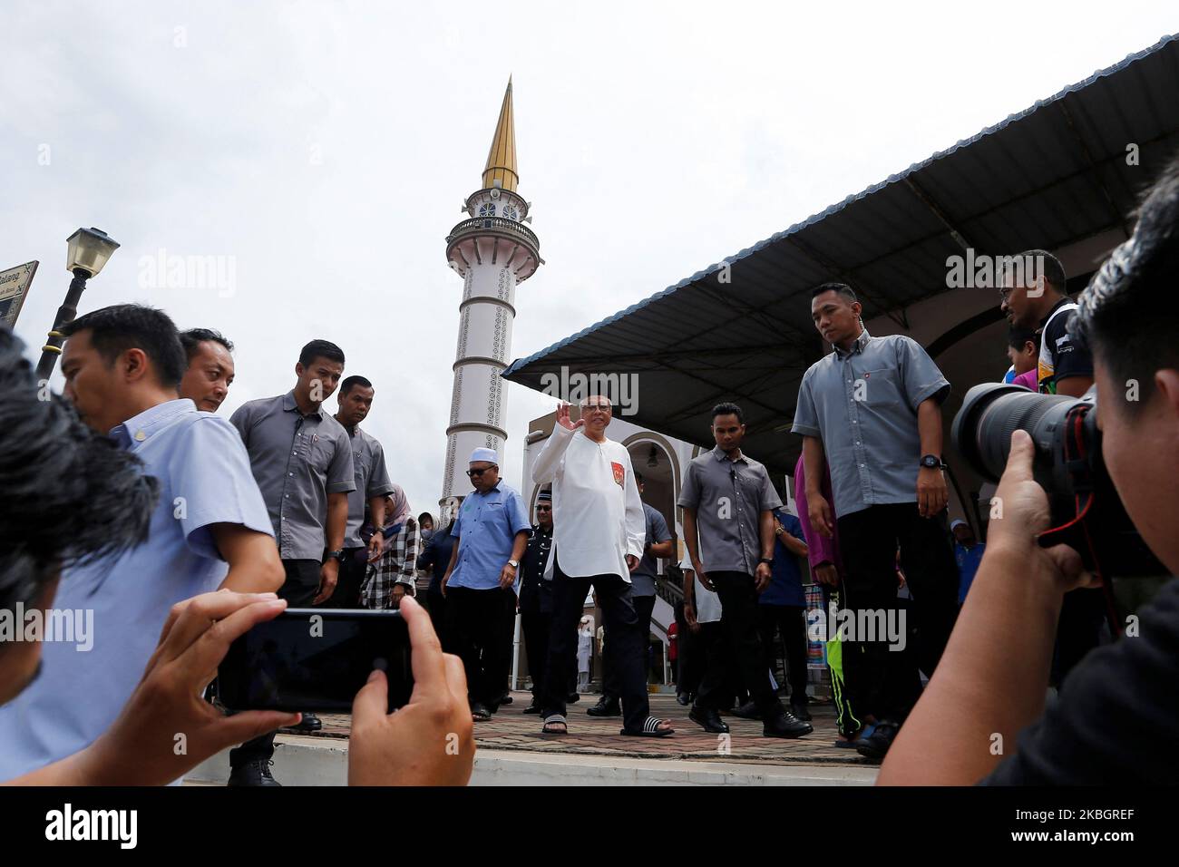 Malaysian Caretaker Prime Minister Ismail Sabri Yaakob gestures after Friday prayer, a day before the nomination day, in Bera, Pahang, Malaysia November 4, 2022. REUTERS/Lai Seng Sin Stock Photo