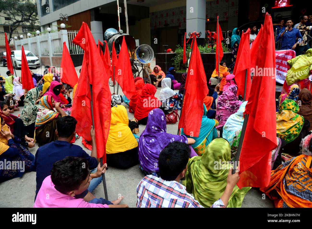 Job continuity hi-res stock photography and images - Alamy
