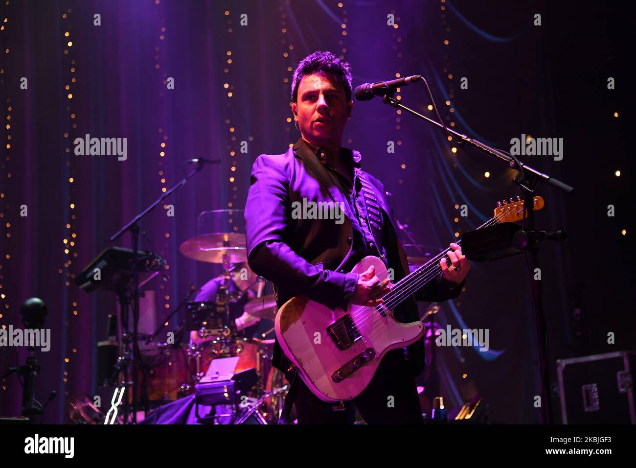 Welsh rock band Stereophonics perform on stage at the O2 Arena in London on March 6, 2020. The band consists of Kelly Jones (lead vocals, lead guitar, keyboards), Richard Jones (bass guitar, piano, backing vocals), Adam Zindani (rhythm guitar, backing vocals), Jamie Morrison (drums, percussion). (Photo by Alberto Pezzali/NurPhoto) Stock Photo