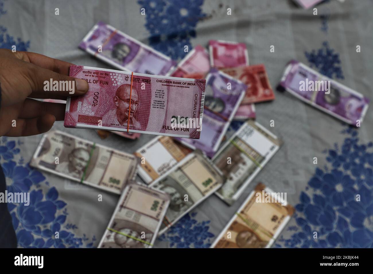 A vendor sells fake notes of Indian currency of Rs 50, Rs 100, Rs 500 & Rs 2000 at a market in Old Delhi India on 08 March 2020. (Photo by Nasir Kachroo/NurPhoto Stock Photo - Alamy A vendor sells fake notes of Indian currency of Rs 50, Rs 100, Rs 500 & Rs 2000 at a market in Old Delhi India on 08 March 2020. (Photo by Nasir Kachroo/NurPhoto Stock Photo - Alamy