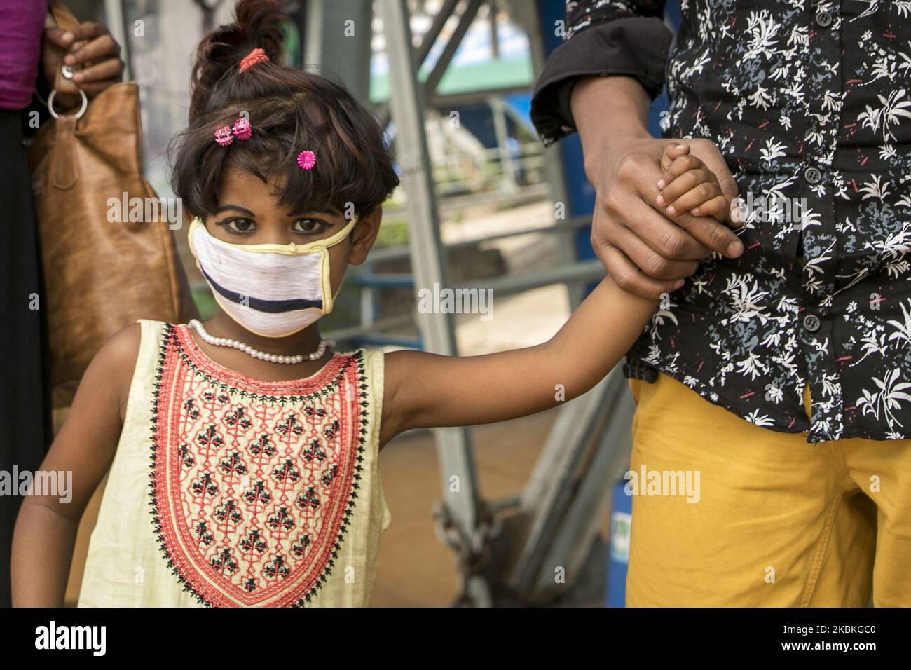 A child wear face mask amid coronavirus (Covid-19) outbreak in Dhaka, Bangladesh on March 25, 2020. Bangladesh has confirmed 33 cases, with 3 death due to coronavirus (Covid-19), by IEDCR officials. (Photo by Zakir Hossain Chowdhury/NurPhoto) Stock Photo