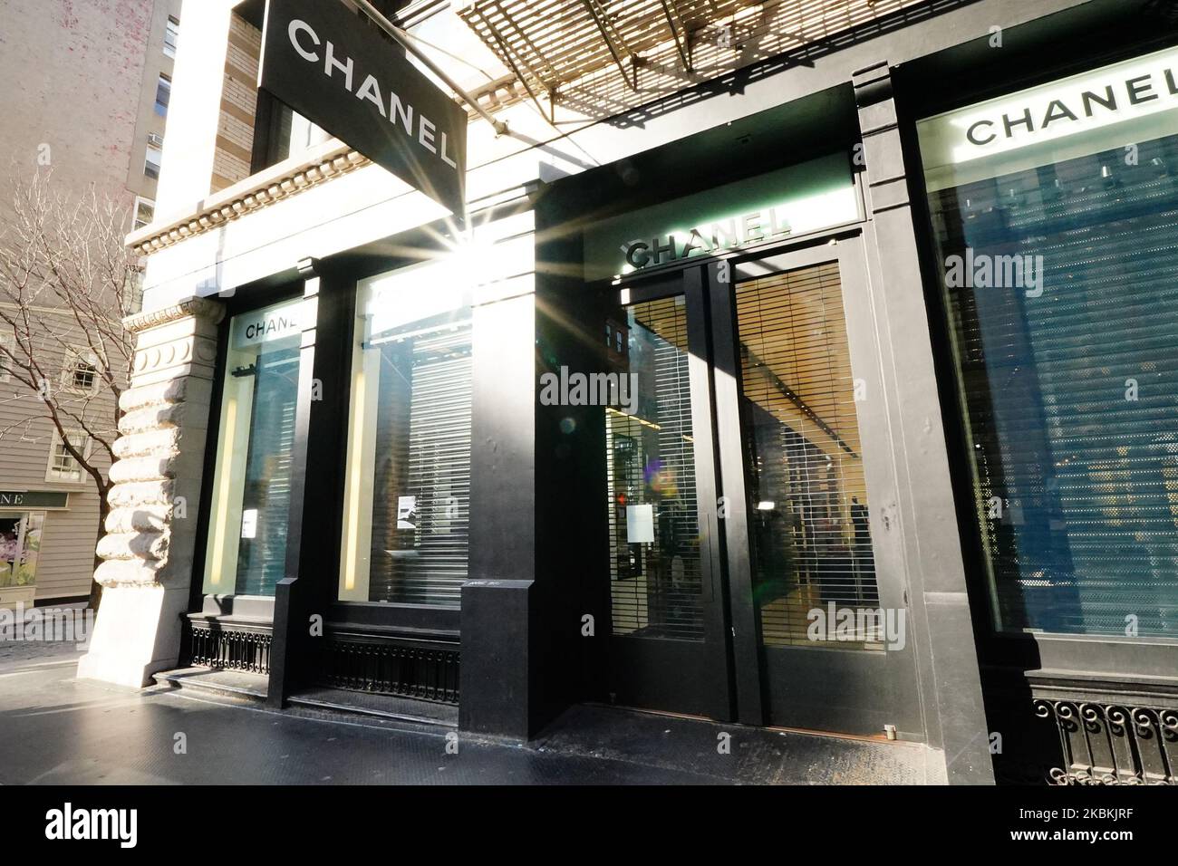 Chanel madison avenue boutique hi-res stock photography and images - Alamy