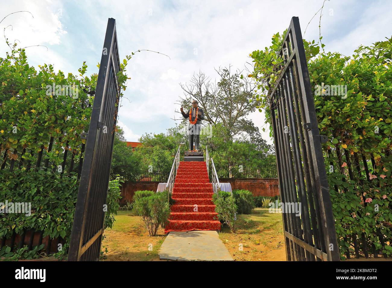 A idol of Bhimroa Ramji Ambedkar 'Baba Saheb' on his birth anniversary during the nationwide Lockdown imposed in the wake of the deadly novel coronavirus pandemic in Jaipur, Rajasthan,India. April 14,2020.(Photo by Vishal Bhatnagar/NurPhoto) Stock Photo