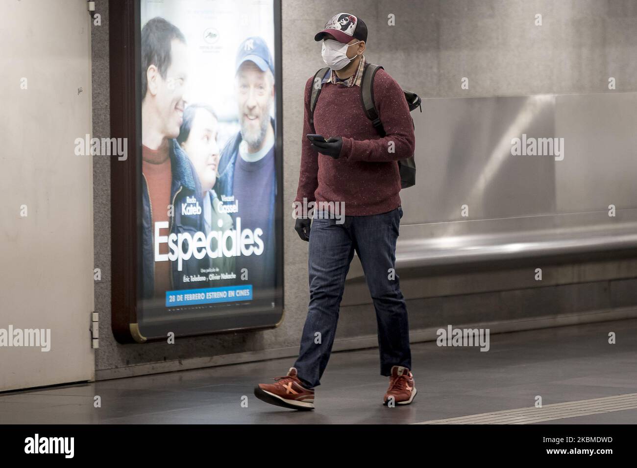 Red Cross volunteers have started to distribute more than a million health masks for free in Barcelona's metro and train stations on the occasion of the Coronavirus Covid 19 health crisis in Barcelona, Catalonia, Spain, on April 14, 2020. (Photo by Miquel Llop/NurPhoto) Stock Photo