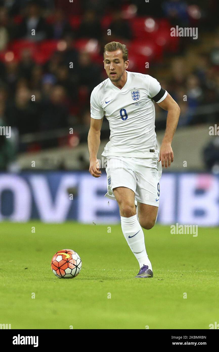 Aljaz Bedene sporting an Harry Kane, England shirt during practice on day  two of the Wimbledon Championships at the All England Lawn tennis and  Croquet Club, Wimbledon Stock Photo - Alamy