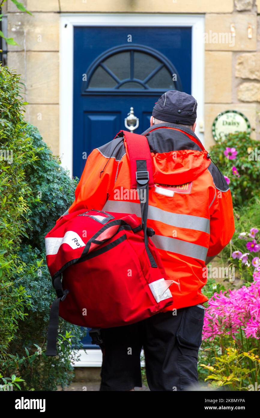 Operatives at work hires stock photography and images Alamy