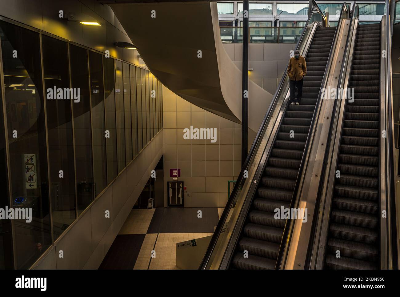 Brussels City Center, Brussels Capital Region - Belgium , Parkway and  Facade of the Galeria Inno and Media Markt Retail Concerns Editorial Stock  Photo - Image of lockdown, 2020: 249118478