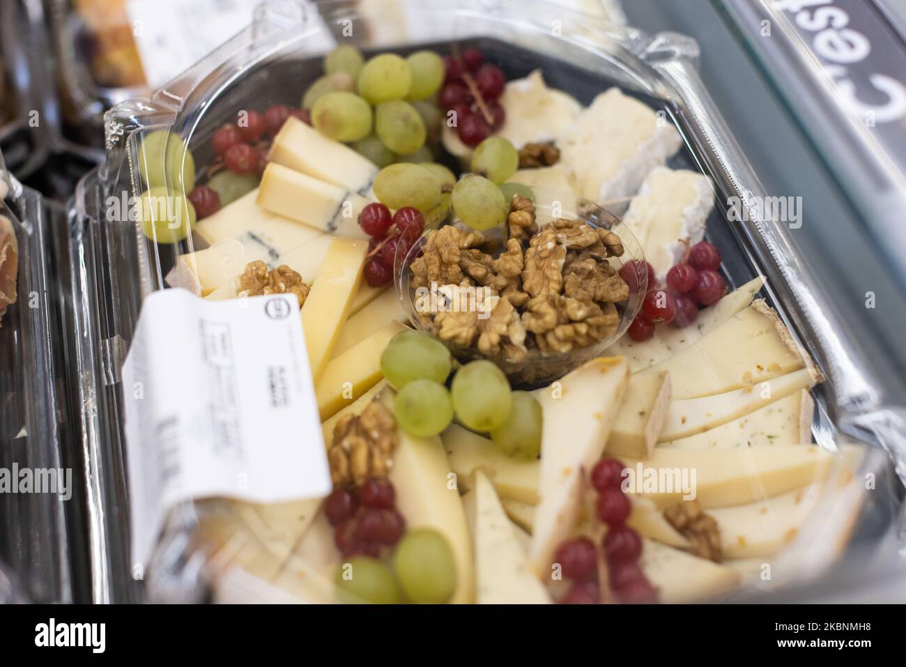 Deli counter supermarket hires stock photography and images Alamy