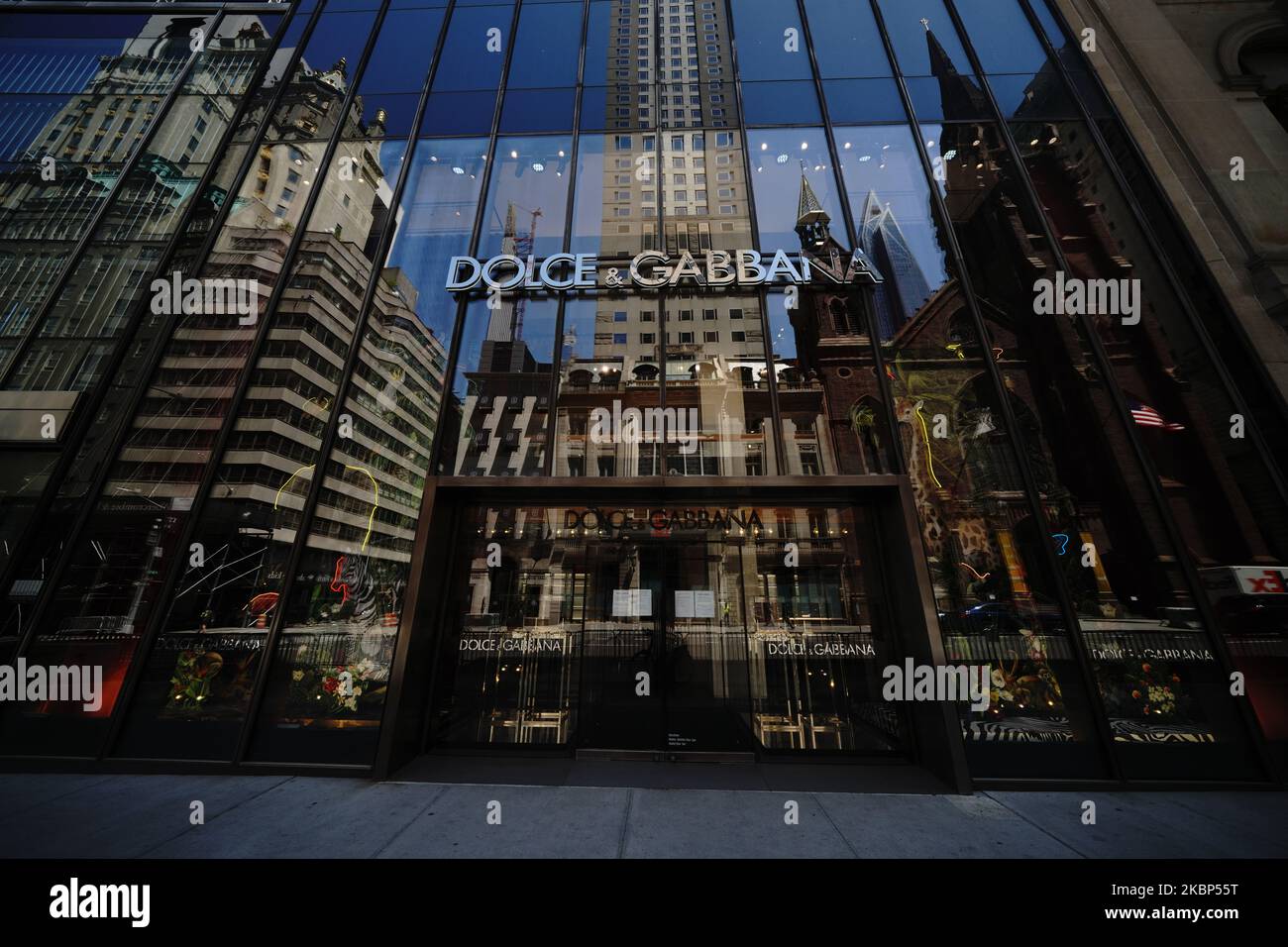 A view of Dolce & Gabbana Boutique during the coronavirus pandemic on May 20, 2020 in 5th Ave., New York City. COVID-19 has spread to most countries around the world, claiming over 316,000 lives with over 4.8 million infections reported. (Photo by John Nacion/NurPhoto) Stock Photo