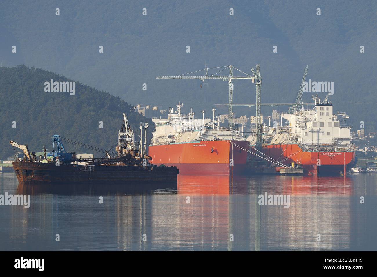 A View scene of LNG carrier commissioning for deliver vessel near Daewoo Shipbuilding Marine Engineering Company (DSME) Shipbuilding yard in Geoje, South Korea on June 10, 2020. Korea Shipbuilding & Offshore Engineering Co., the shipbuilding holding company of South Korea's Hyundai Heavy Industries Group, said Tuesday it has won a 90 billion-won (US$75 million) order to build two petrochemical carriers. The two 50,000-ton vessels will be built by Hyundai Mipo Dockyard Co., a subsidiary of Korea Shipbuilding, starting October this year, and they will be delivered to a European company by the se Stock Photo