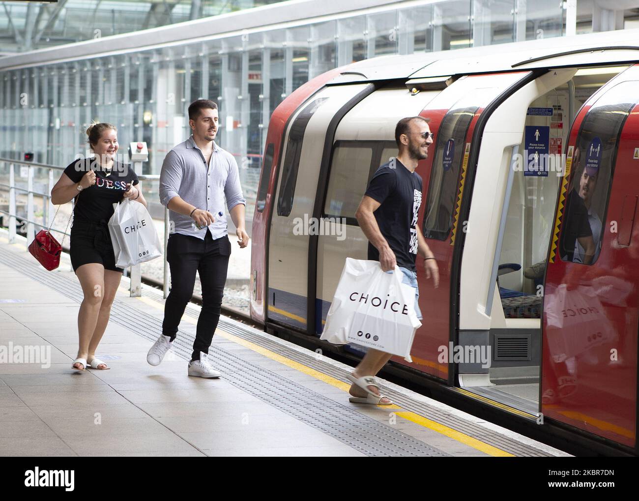 Mandatory mask law hires stock photography and images Alamy