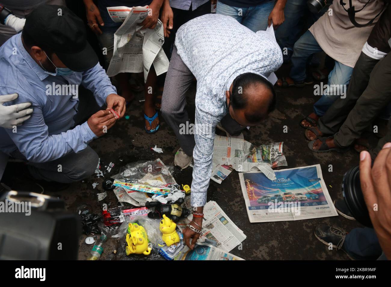 People protest and burn made in china toys and others goods and boycott shale any made in china goods during a protest against the Chinese government in Kolkata, India, on June 17, 2020. As some commentators clamored for revenge, India's government was silent Wednesday on the fallout from clashes with China's army in a disputed border area in the high Himalayas that the Indian army said claimed 20 soldiers' lives. An official Communist Party newspaper said the clash occurred because India misjudged the Chinese army's strength and willingness to respond. (Photo by Debajyoti Chakraborty/NurPhoto Stock Photo