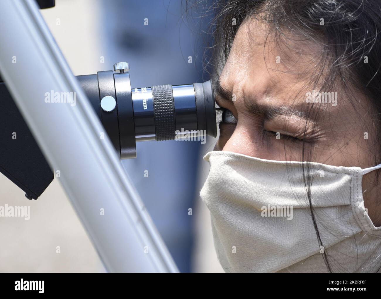 Annular solar eclips hi-res stock photography and images - Alamy