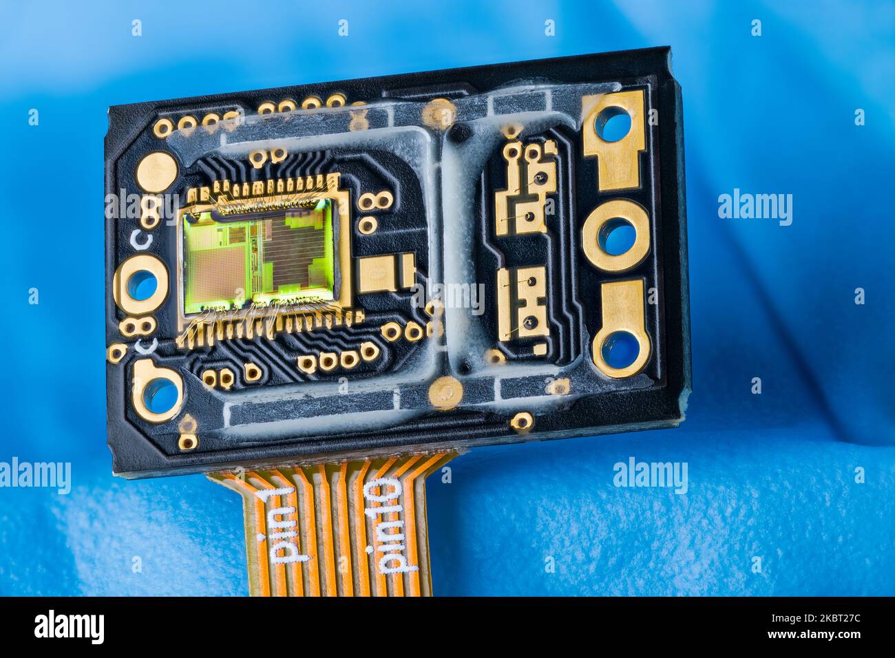Optoelectronic image sensor of optical laser computer mouse on a blue