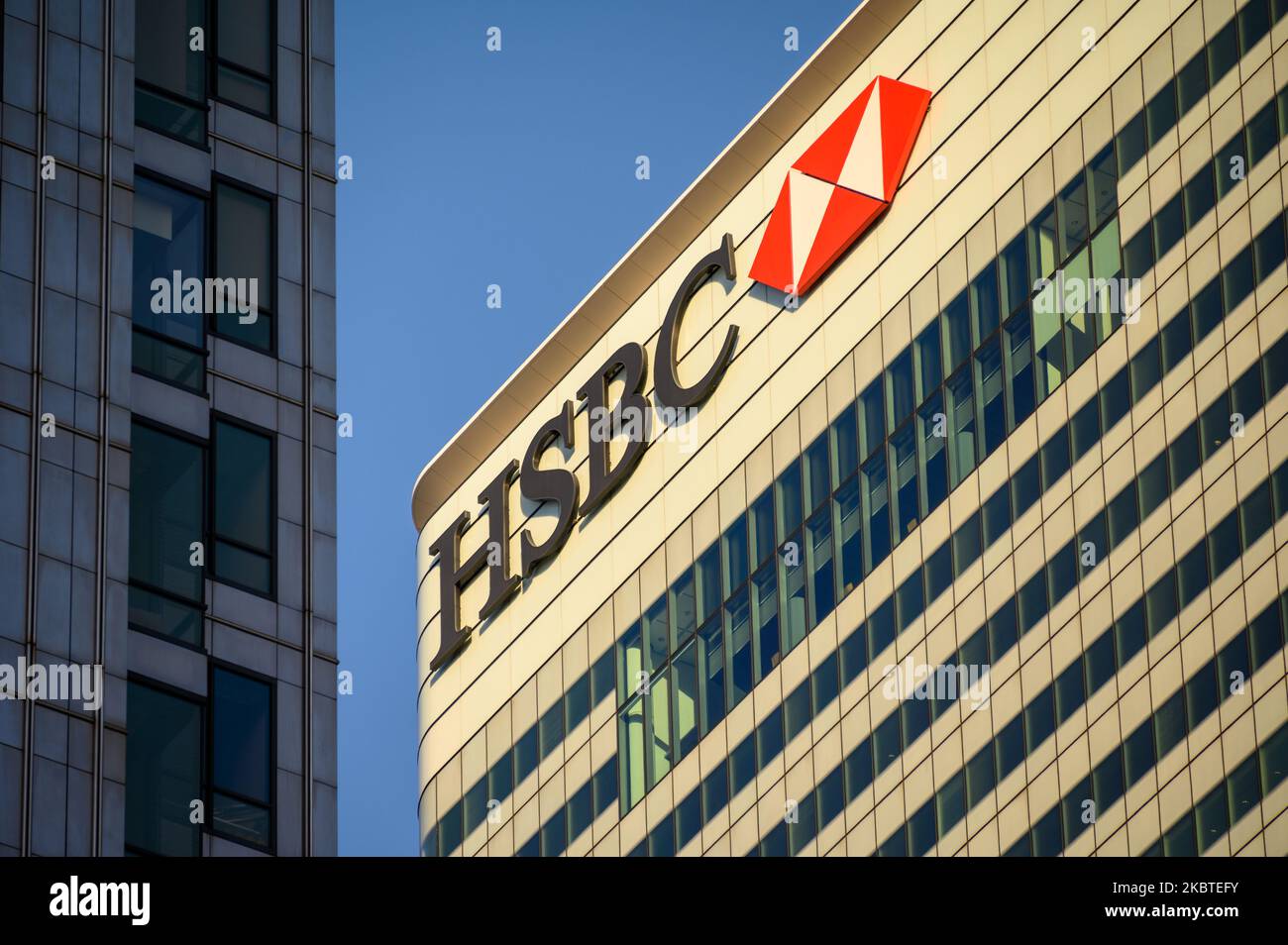 LONDON - November 4, 2020: HSBC logo at the top of 8 Canada Square HSBC ...