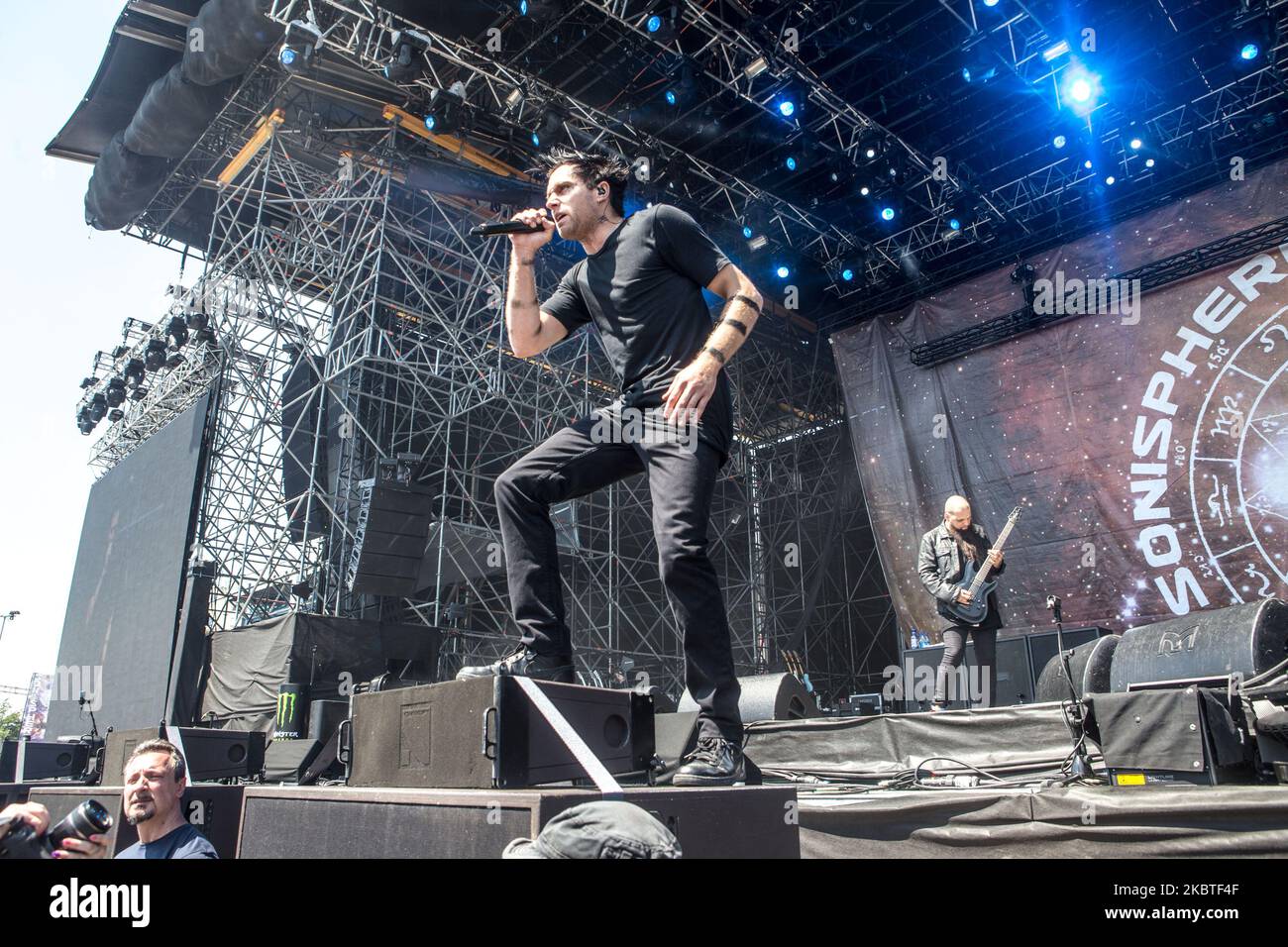 Matt Walst of Three Days Grace performs live at Sonisphere Festival in Milan, Italy, on June 02 2015 (Photo by Mairo Cinquetti/NurPhoto) Stock Photo