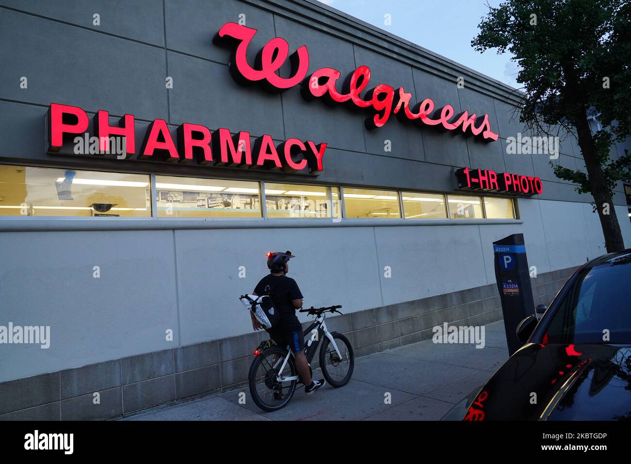 Torrential rainupper west side manhattan hires stock photography and