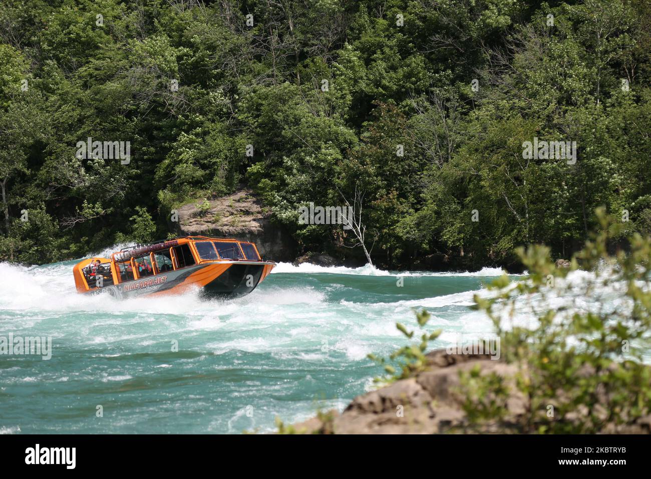 Niagara jet boat tours hires stock photography and images Alamy