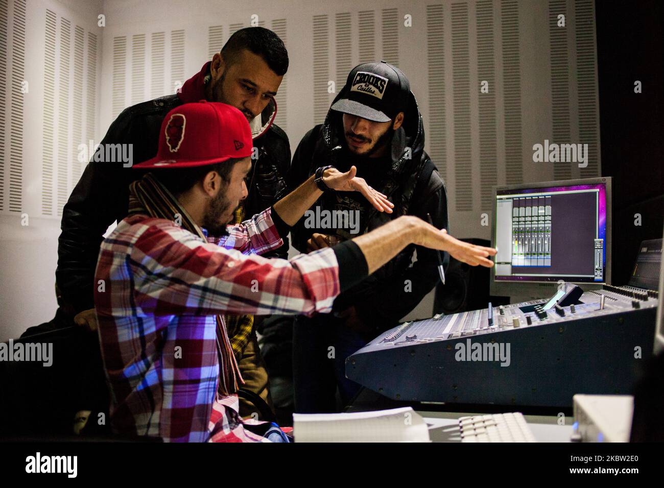 Tunisi Rapper Jeunesse tunisienne hi-res stock photography and images - Alamy