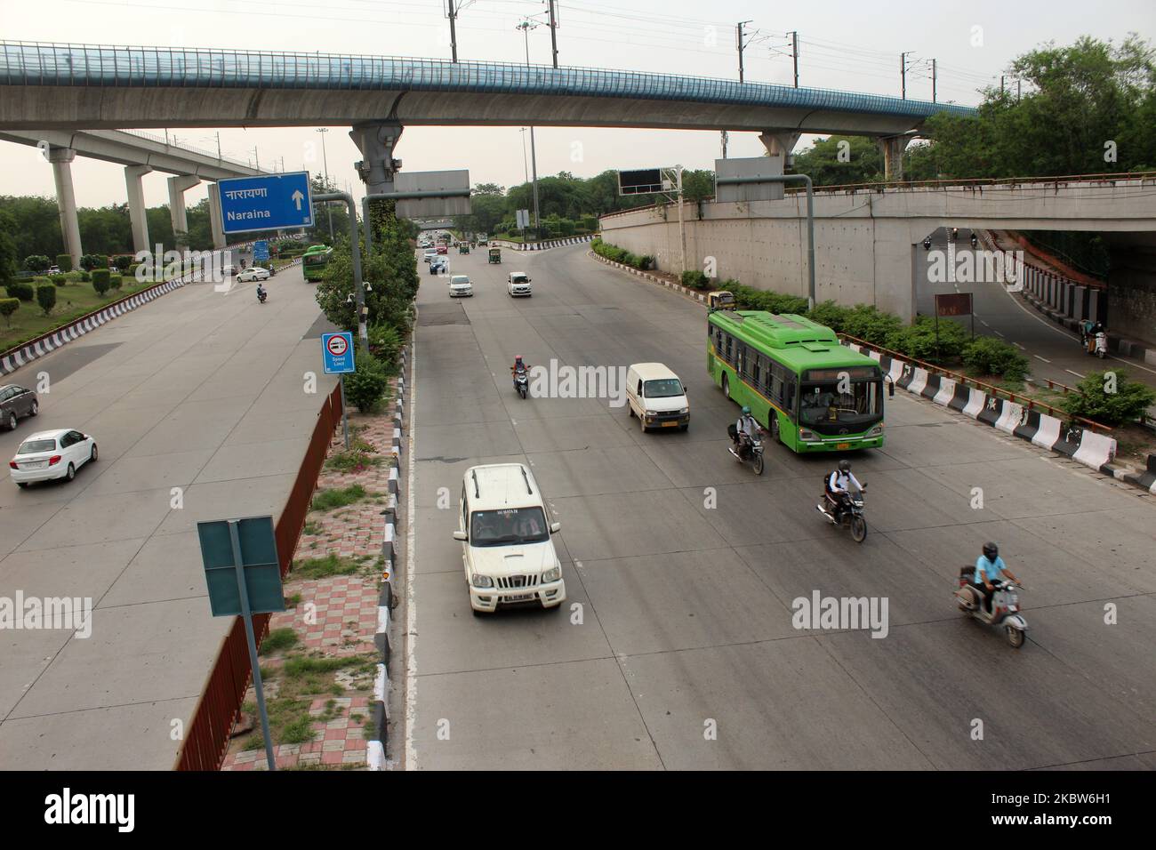 Dhaula kuan hires stock photography and images Alamy