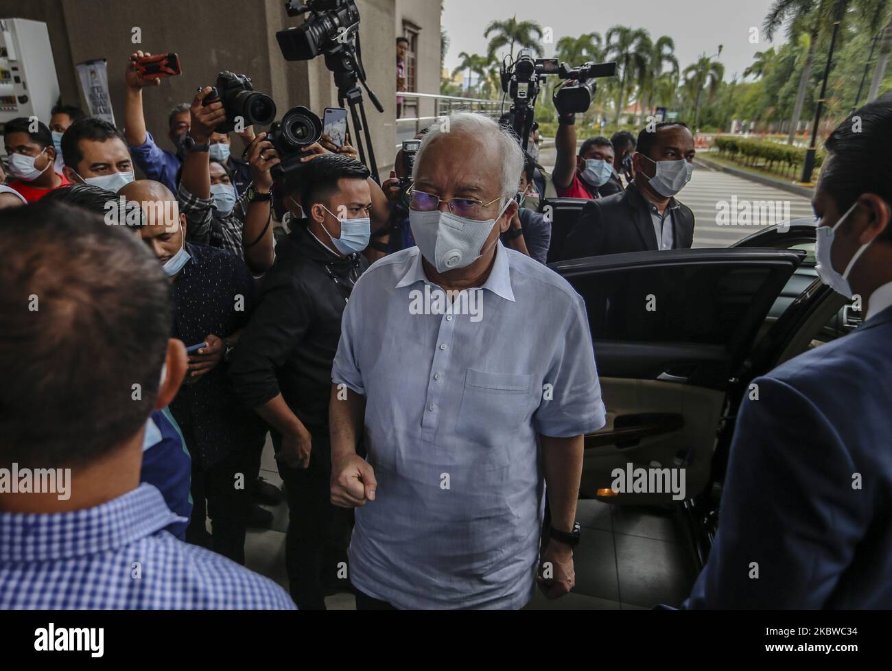 Former Malaysian Prime Minister Najib Razak Leaves The Kuala Lumpur ...