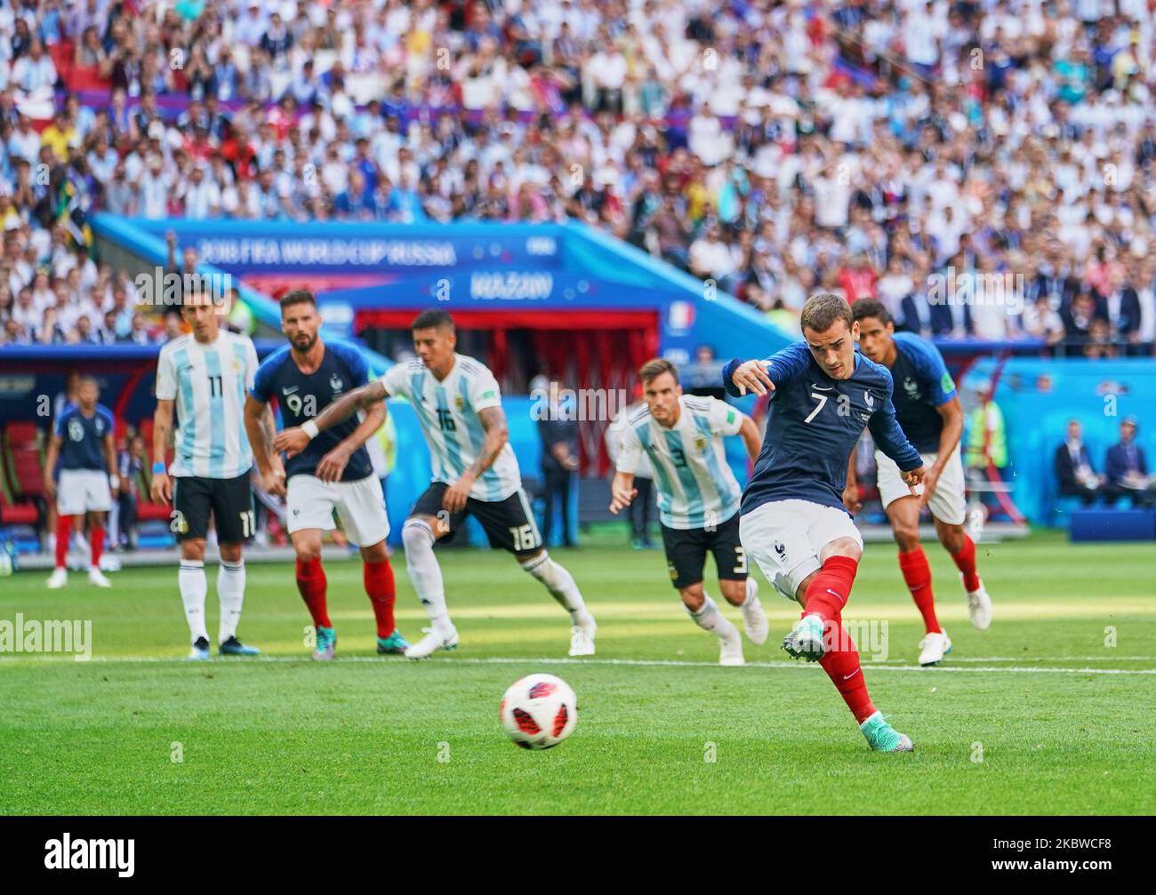 Antoine Griezmann of France scoring on penalty in the 12rd minute to 1-0 during the FIFA World Cup match France versus Argentina at Kazan Arena, Kazan, Russia on June 30, 2018. (Photo by Ulrik Pedersen/NurPhoto) Stock Photo