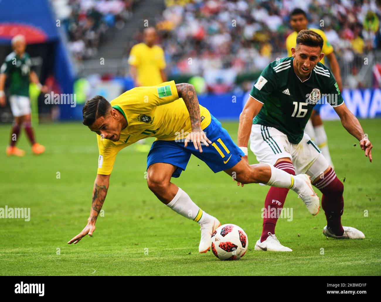Hector Herrera of Mexico fouling Philippe Coutinho of Brazil during the FIFA World Cup match Brazil versus Mexico at Samara Arena, Samara, Russia on July 2, 2018. (Photo by Ulrik Pedersen/NurPhoto) Stock Photo