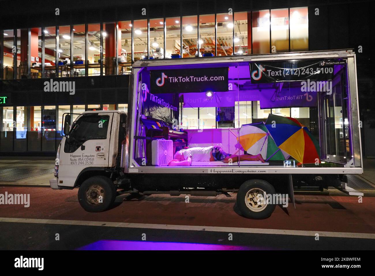 Tiktok truck hires stock photography and images Alamy