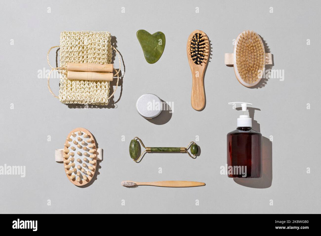 Plastic free personal care and hygiene accessories. Natural wooden ...