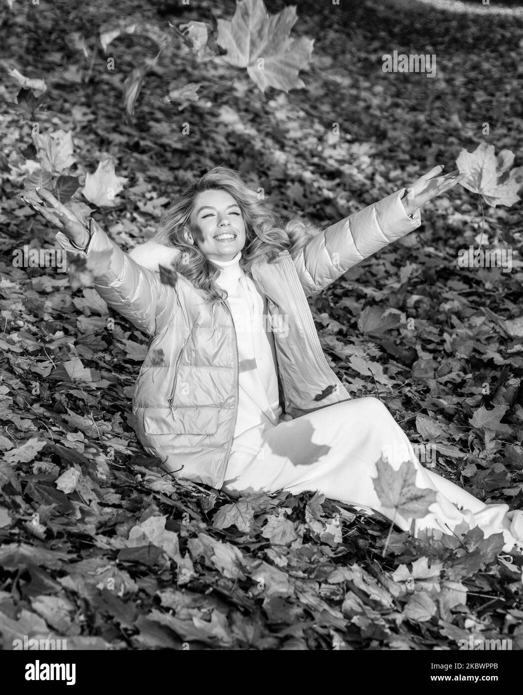 Beautiful curly blonde girl in Black and White Stock Photos & Images ...