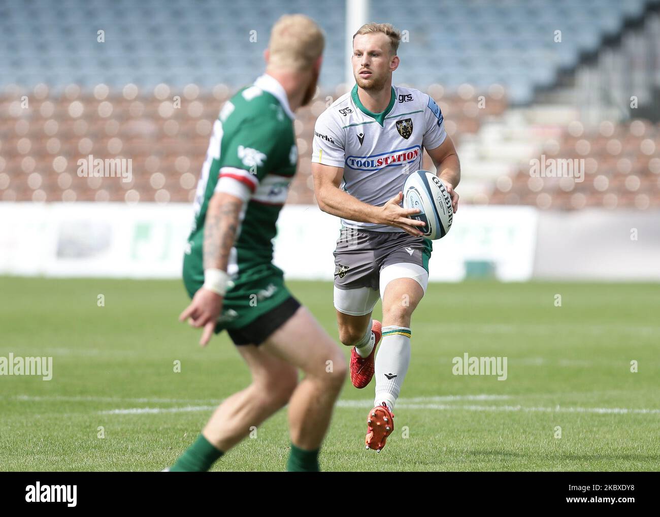 Rory Hutchinson of Northampton Saints in action during the Gallagher Premiership match between London Irish and Northampton Saints at the Stoop, Twickenham, Lonodn, England, on August 22, 2020. (Photo by Jacques Feeney/MI News/NurPhoto) Stock Photo
