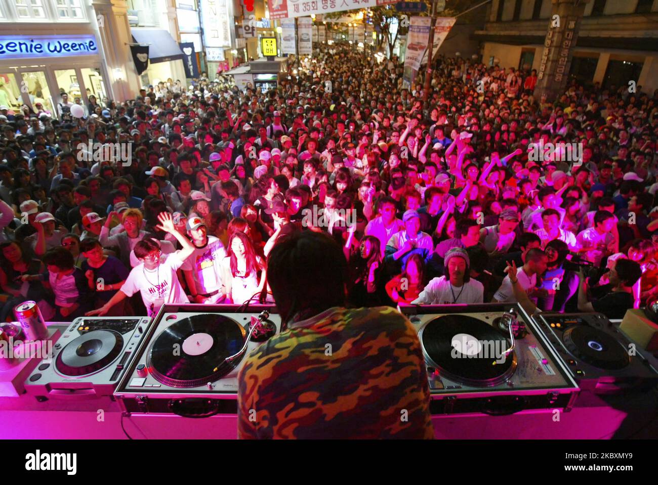 Hi seoul festival hi-res stock photography and images - Alamy