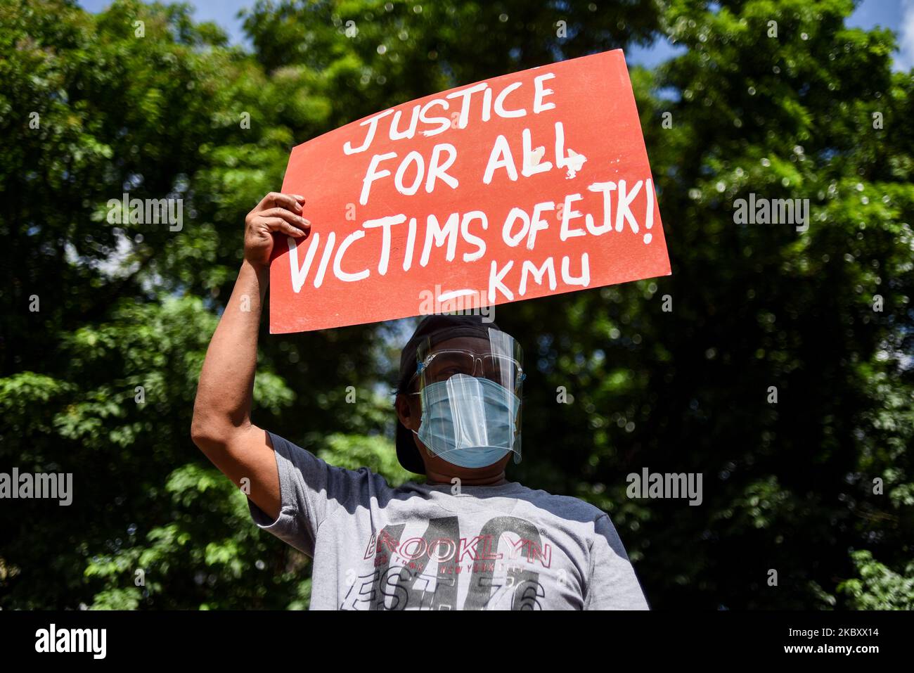 A man joins a protest in commemoration of National Heroes Day in Quezon City, Metro Manila, Philippines on August 31, 2020.(Photo by Lisa Marie David/NurPhoto) Stock Photo