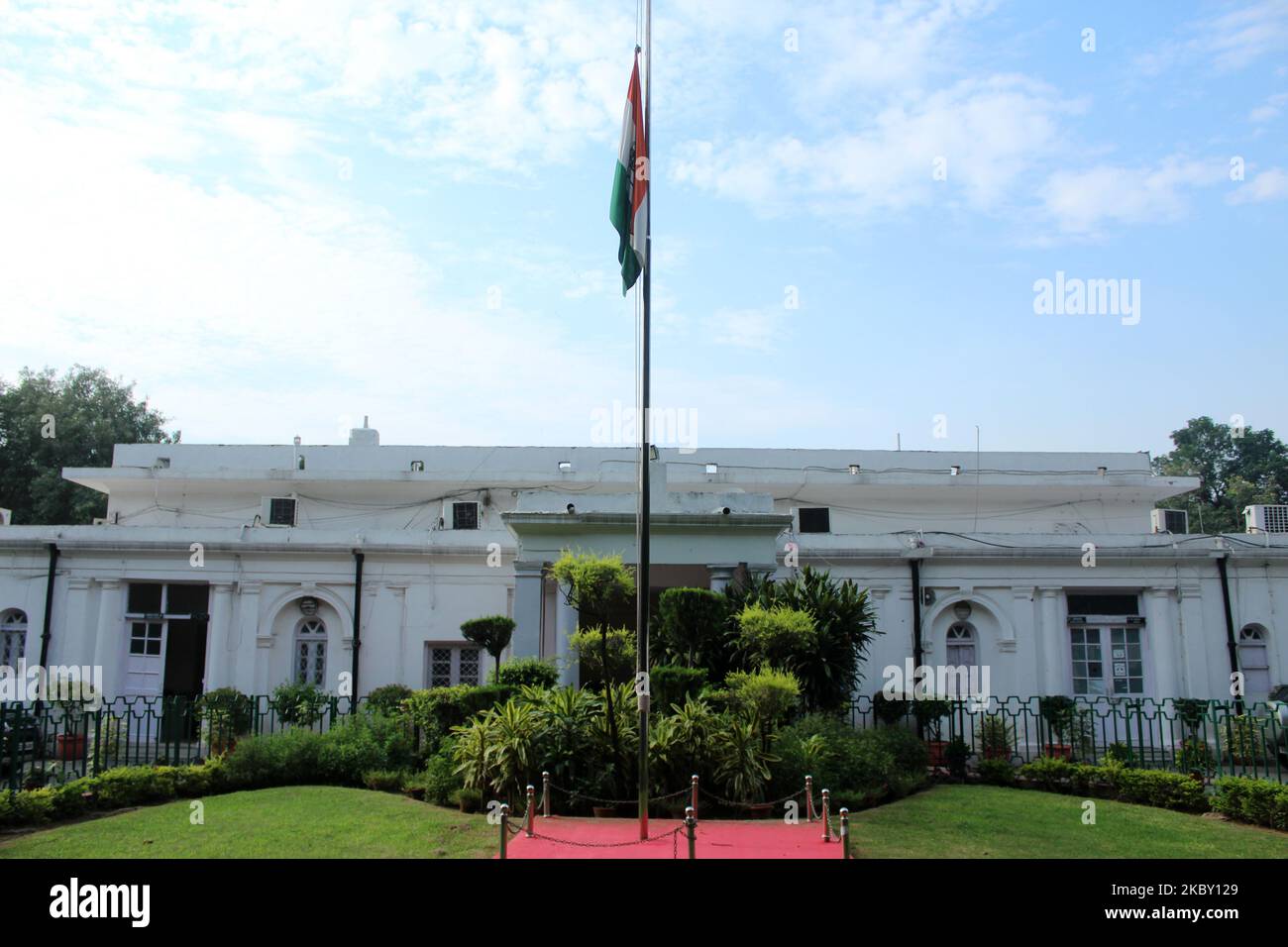 The national flag at half mast at the All India Congress Committee situated at 24, Akbar Road after the death of former president Pranab Mukherjee, on September 2, 2020 in New Delhi, India. The Union Government announced a 7-day State Mourning, from 31 August to 6 September, in honour of former President. (Photo by Mayank Makhija/NurPhoto) Stock Photo