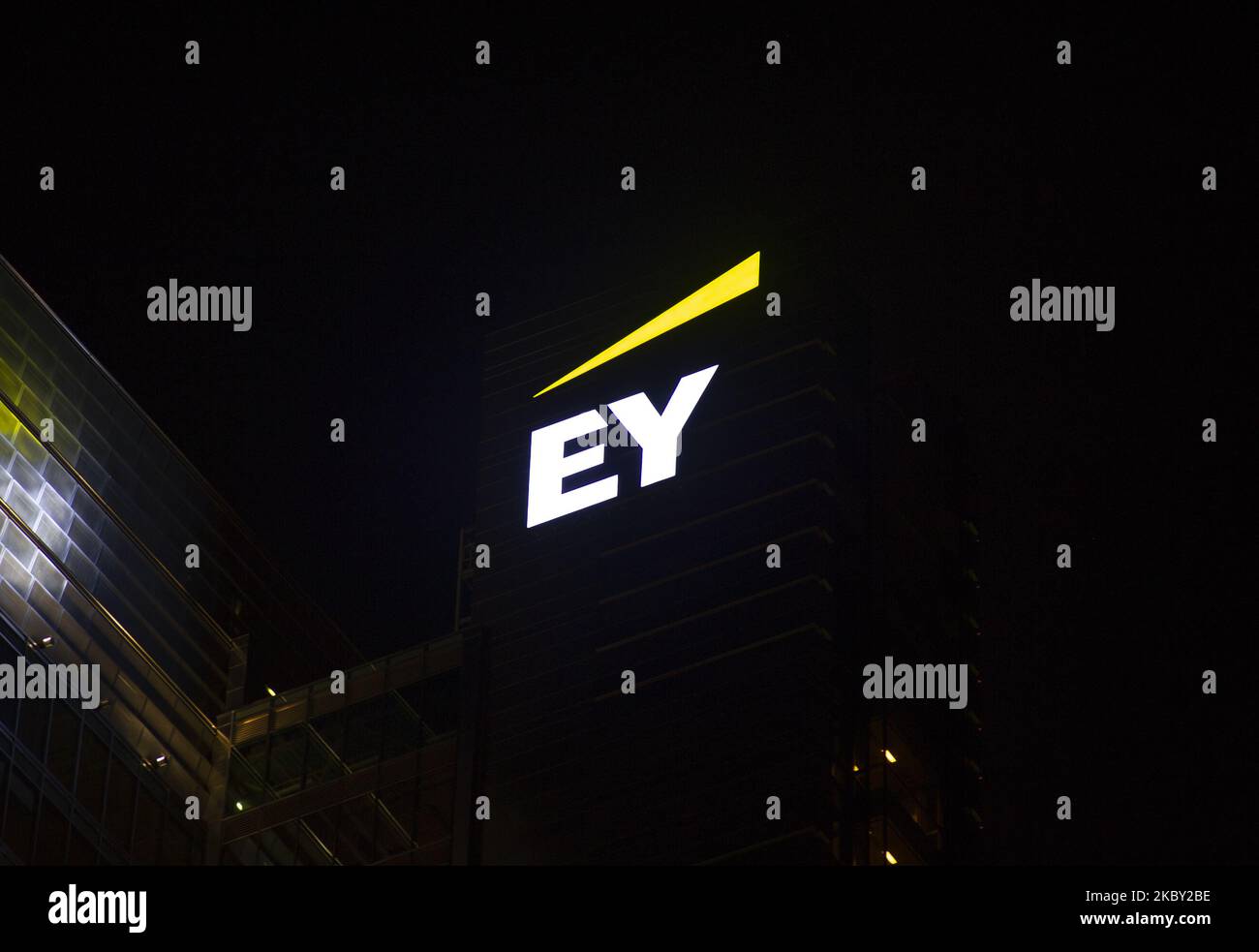 Ey logo hi-res stock photography and images - Page 7 - Alamy