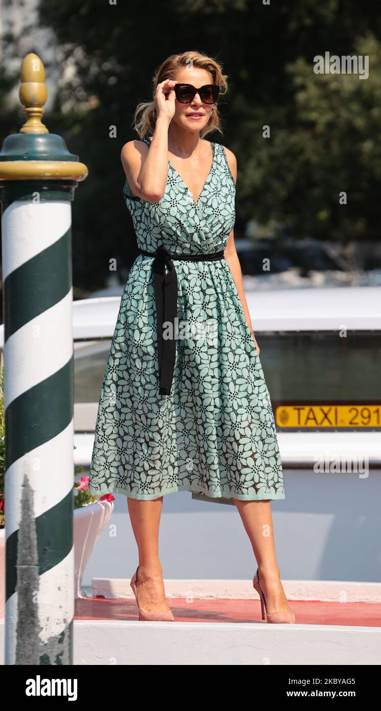 Claudia Gerini is seen arriving at the Excelsior during the 77th Venice Film Festival on September 06, 2020 in Venice, Italy. (Photo by Matteo Chinellato/NurPhoto) Stock Photo
