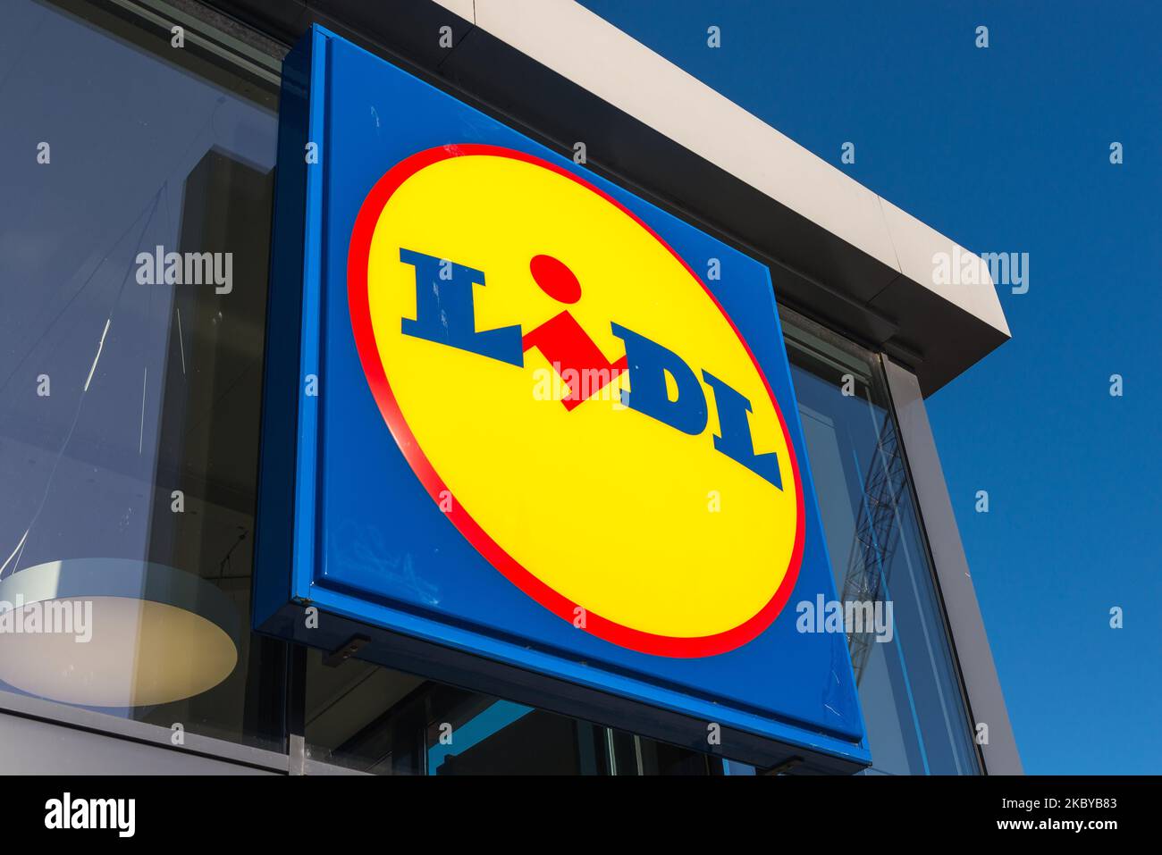 The Lidl supermarket in Kings Heath, Birmingham Stock Photo Alamy