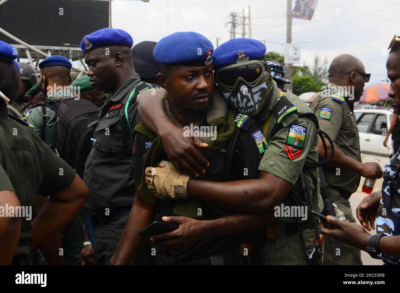 Nigerian police force huge hi-res stock photography and images - Alamy