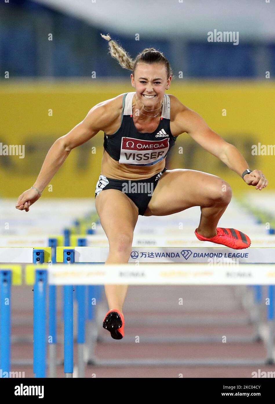 One hurdles hi-res stock photography and images - Page 13 - Alamy