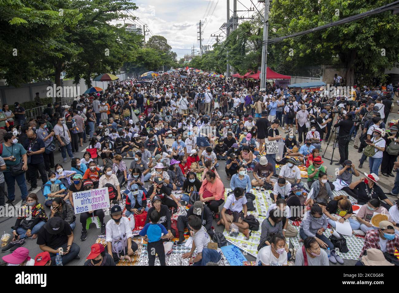 Gates of thailands new parliament hires stock photography and images